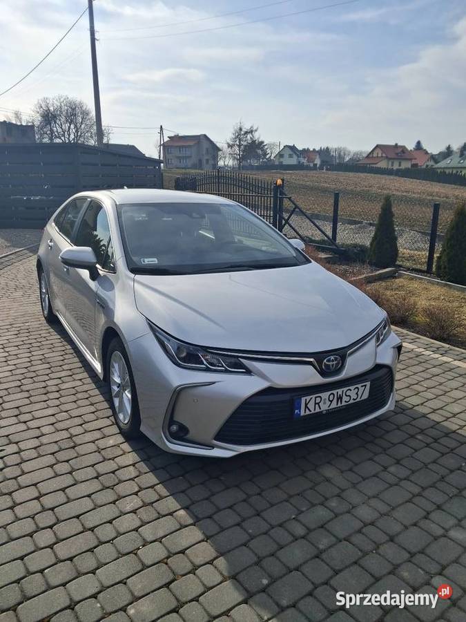 Toyota Corolla 18 hybrid LPG radio Corolla małopolskie