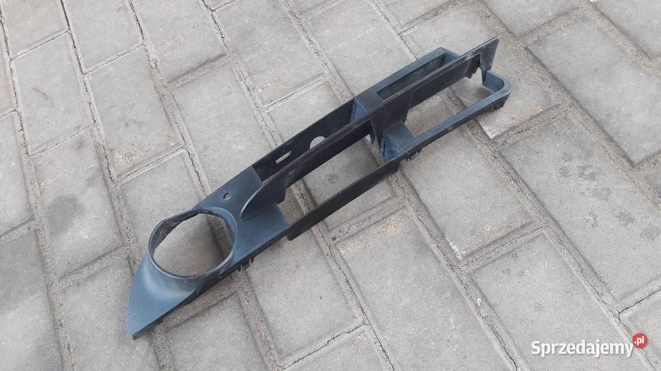 Lewa kratka zaślepka halogenu bmw e60 e61 sprzedam