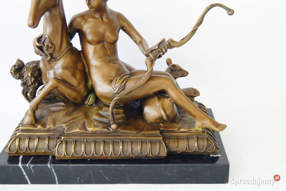 Diana z Jeleniem figura z brązu myśliwska sprzedam