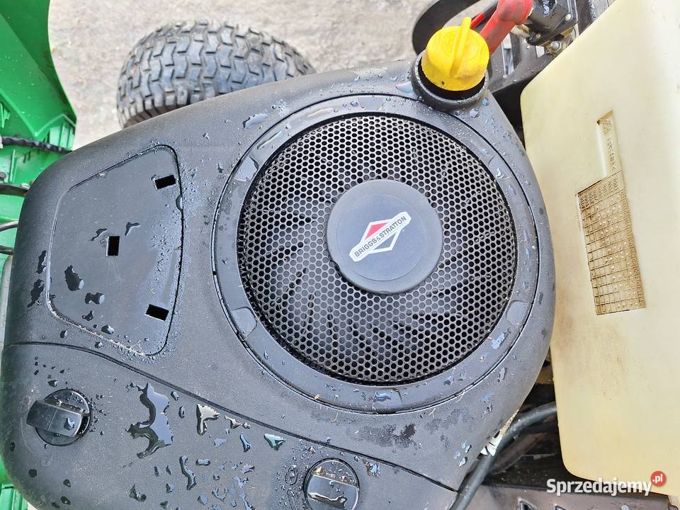 Traktorek verts castel garden Dom i Ogród małopolskie Męcina