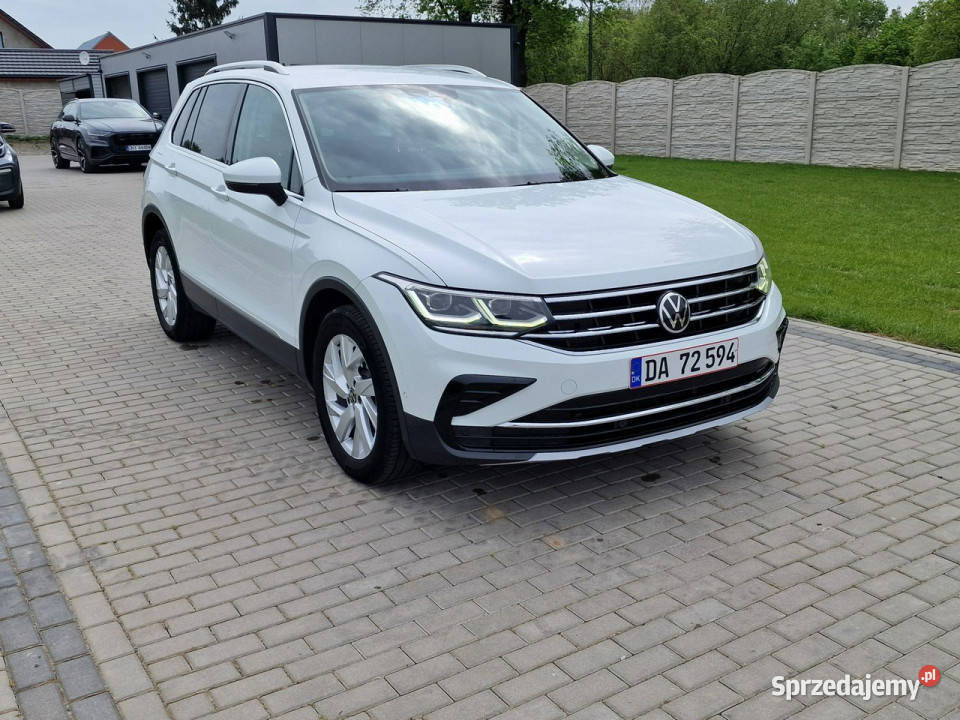 Volkswagen Tiguan 14etsi Benzyna Hybryda 150 Strobice