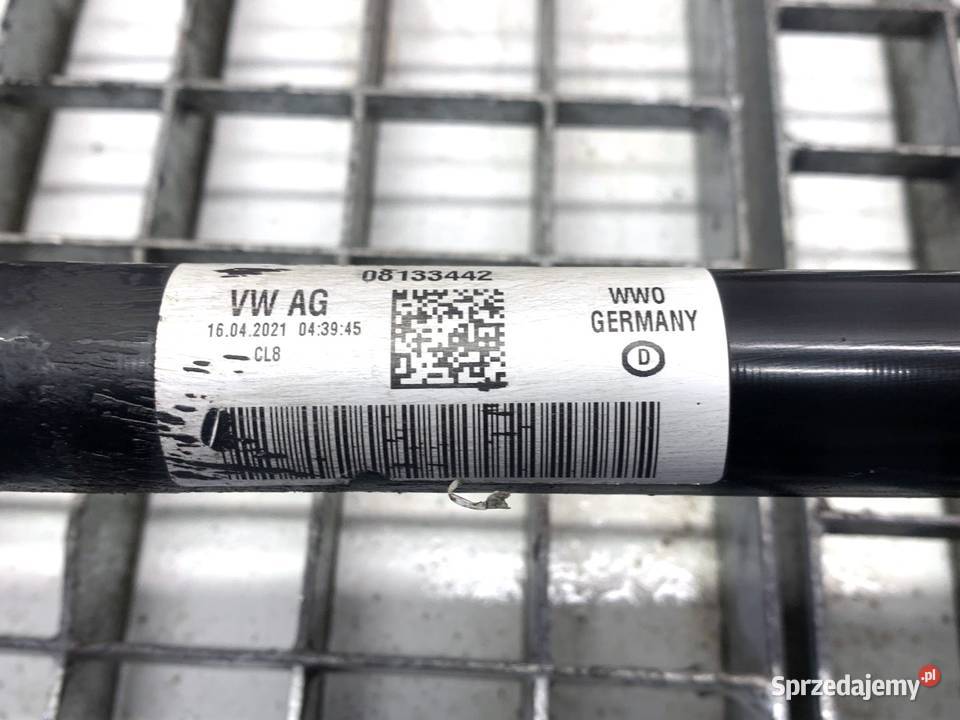 PÓŁOŚ PRAWY PRZÓD AUDI Q3 II 3Q0407272CA 15 150