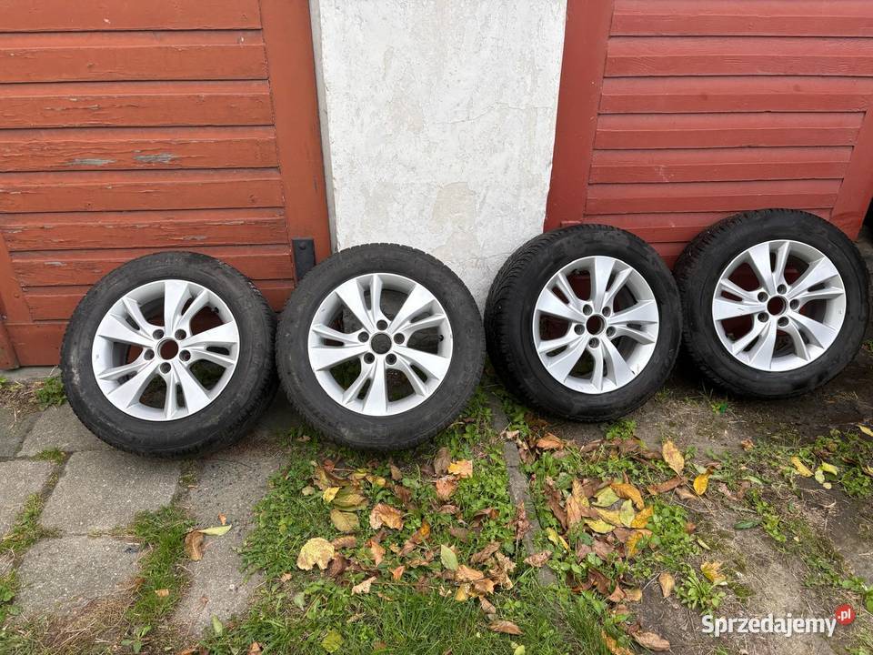 oryginalne felgi aluminiowe Honda HRV opony
