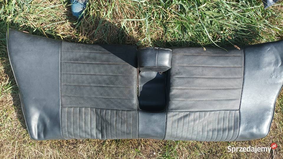 Kanapa tylna z podłokietnikiem Fiat 125p 1971