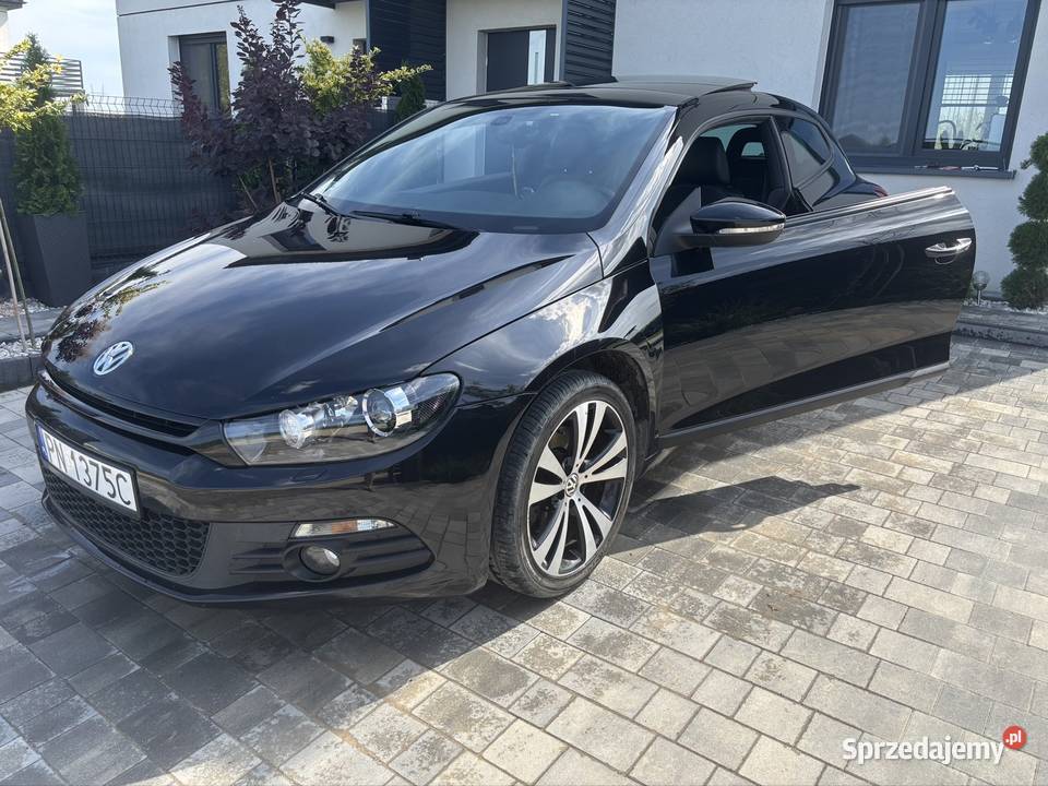 Sprzedam VW Scirocco 2011r 14 TSI 160 światła przeciwmgielne