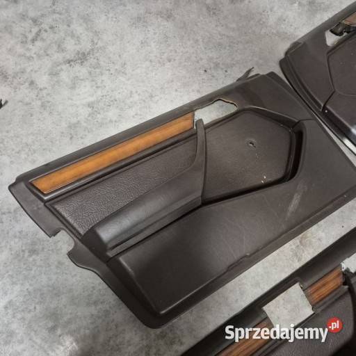 Mercedes 124 w124 sedan boczki drzwi 4 sztuki mb osobowe Koszalin
