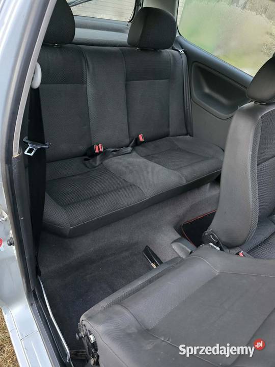 Volkswagen polo 2002 benzyna