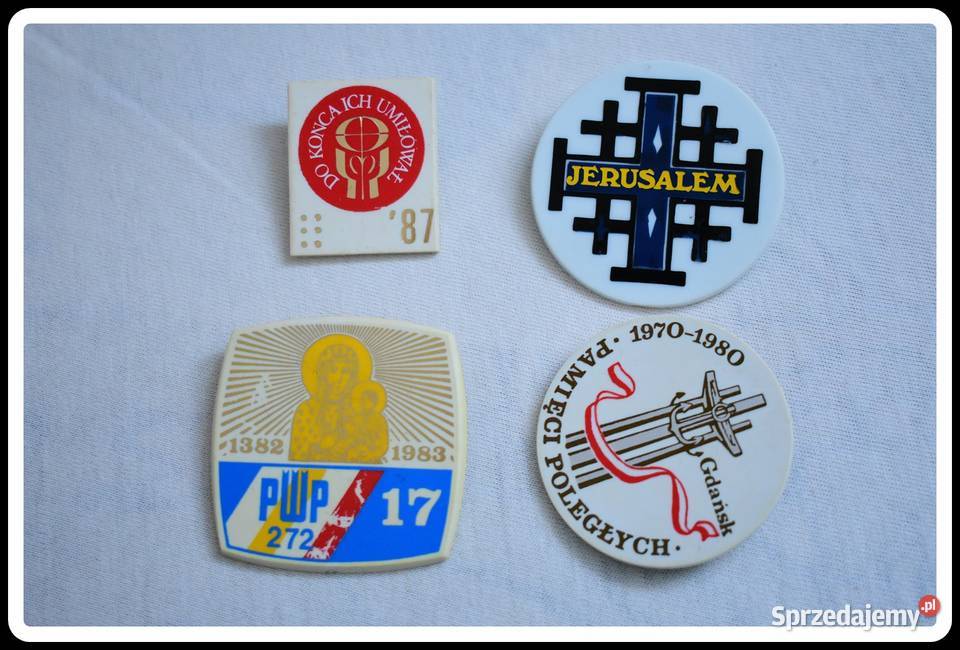 Cztery różne przypinki odznaki stare 1980 1983 Płock