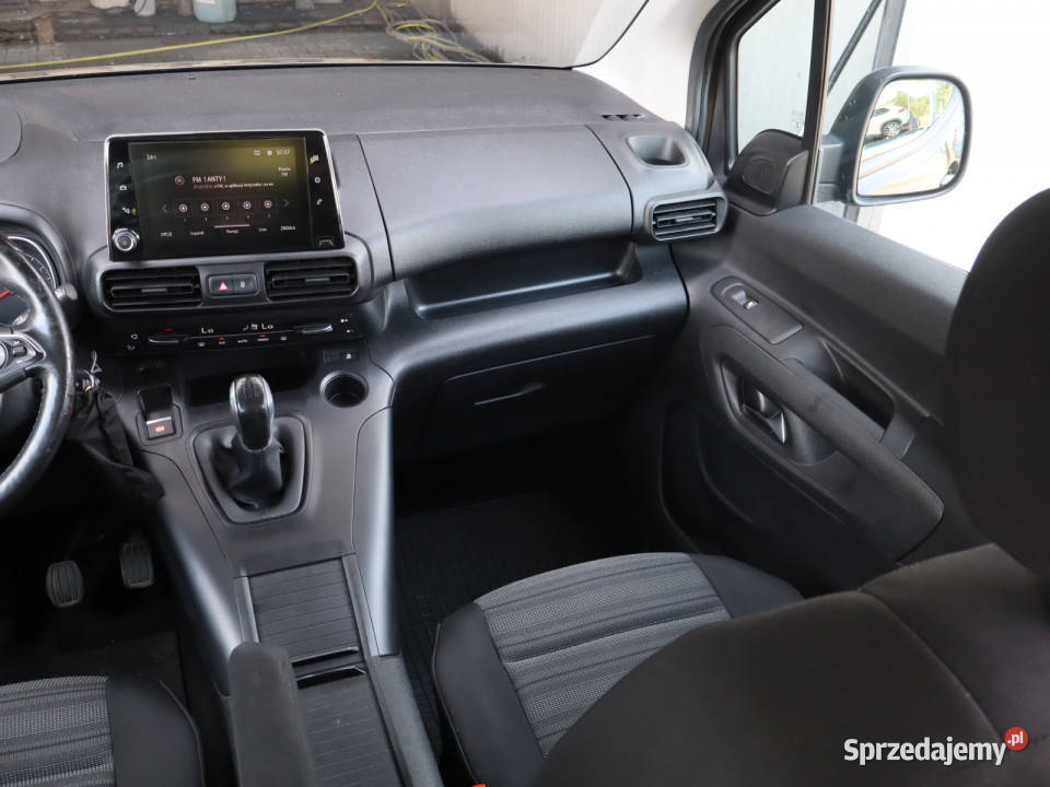 Opel Combo 15 CDTI centralny zamek Combo Samochody osobowe śląskie