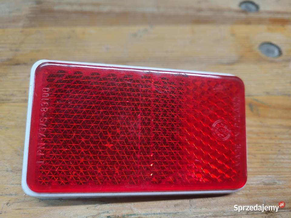 Syrena fabrycznie nowy odblask biały pasa Chodzież