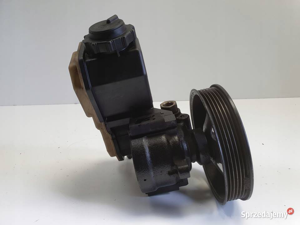 Opel Vectra B 16 16V POMPA WSPOMAGANIA 90495957 Części samochodowe lubelskie