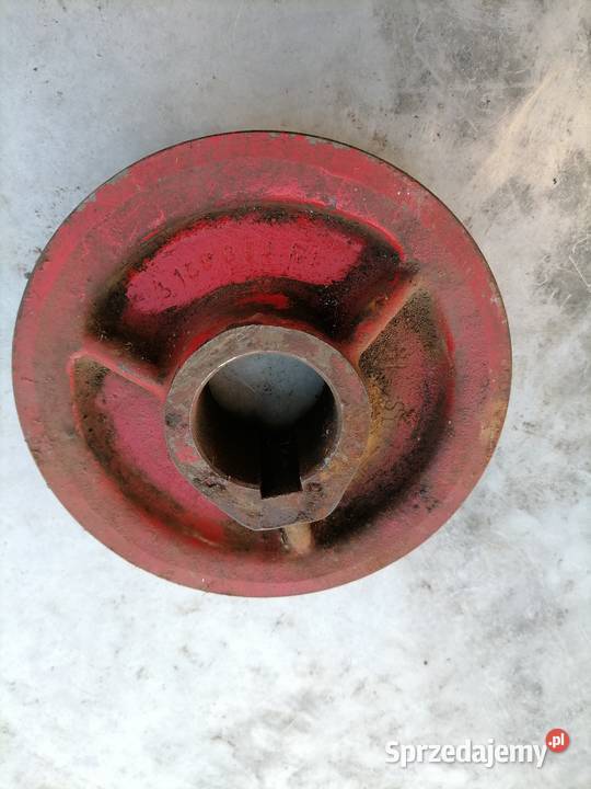 Koło pasowe napędu pompy hydraulicznej Łomża