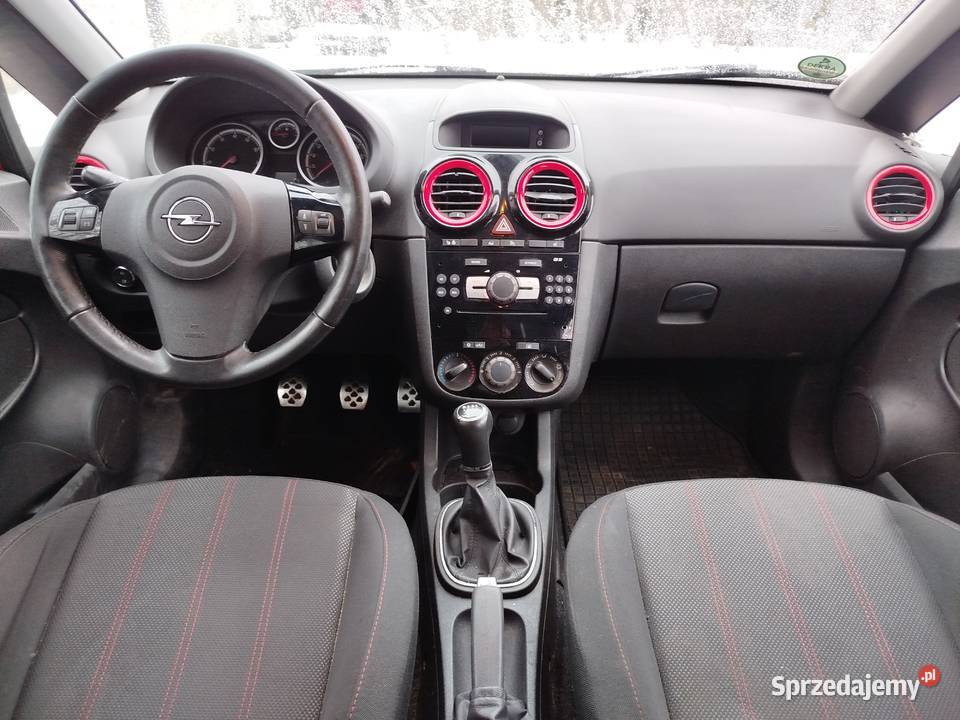 Sprzedam Opla Corsę Hatchback sprzedam