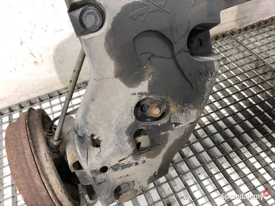 BELKA TYŁ RENAULT CLIO IV Hatchback TYLNA Belki zawieszenia