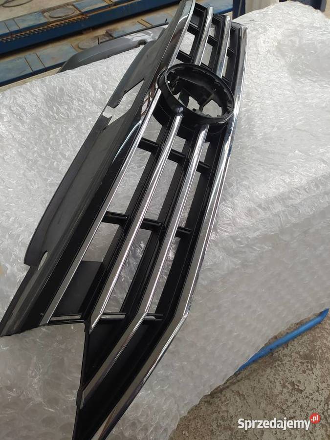 Atrapa przednią grill passat b8 lift r line Rzeszów
