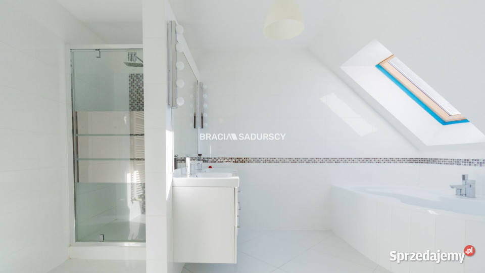 Dom bliźniak sprzedam Wola Luborzycka 250m2 małopolskie