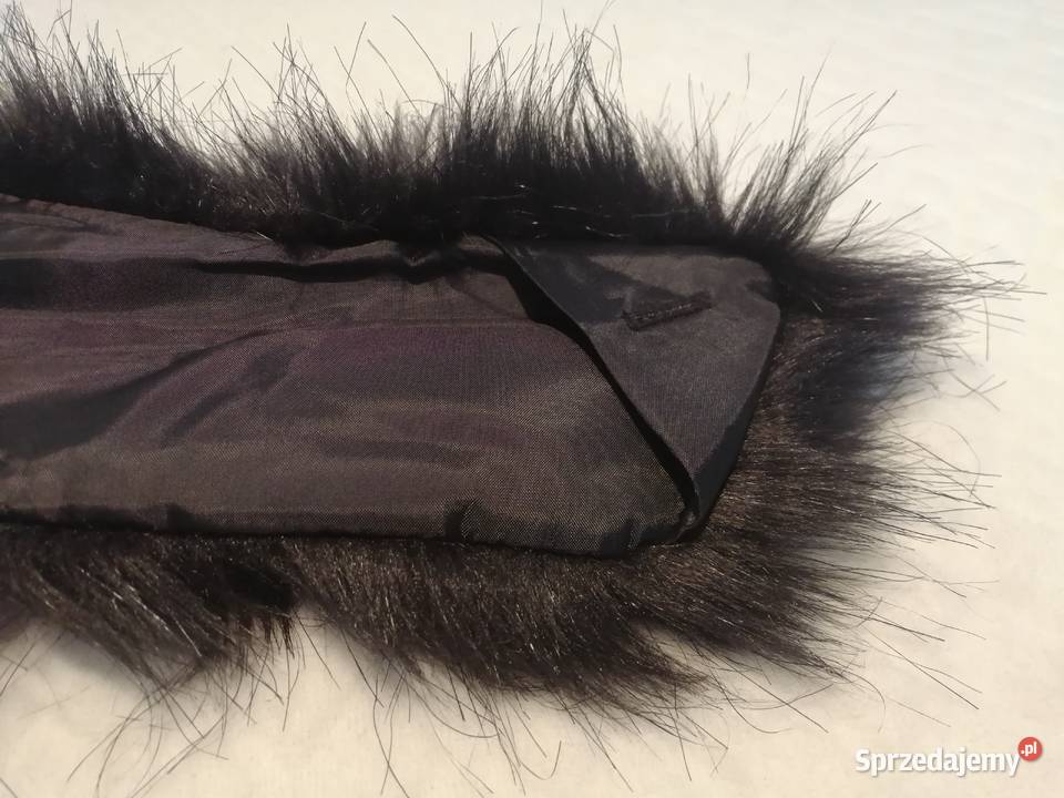 Przypinka do kurtki płaszcza futerko 10x52 Czeladź