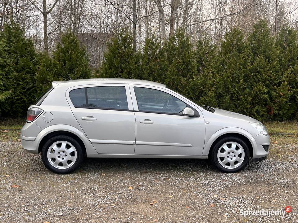 Opel Astra 19 cdti 150 Rok produkcji 2008 Mińsk Mazowiecki