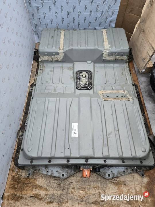 NISSAN LEAF ZE0 EM61 109 bateria 24 KWH Kielce