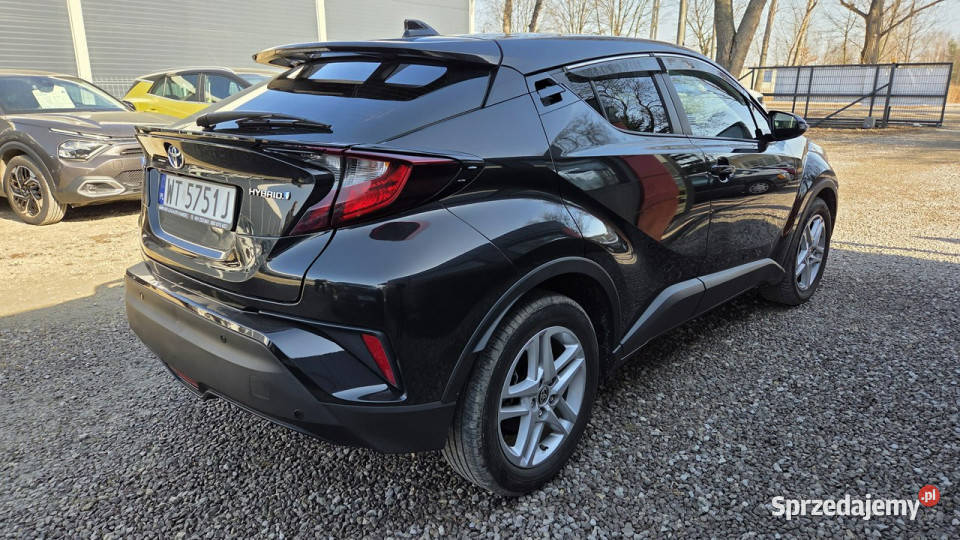 Toyota CHR 18 HSD Lift 94 Ledy Ast Pasa czarny sprzedam