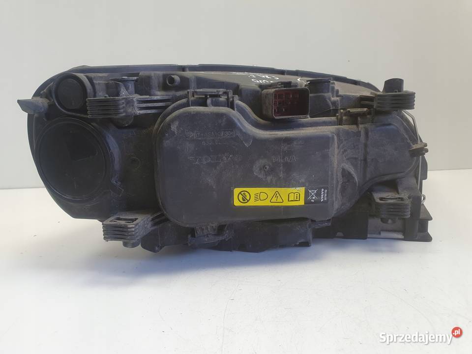 Volvo V70 XC70 III S80 II PRZEDNIA LAMPA LEWA Części samochodowe