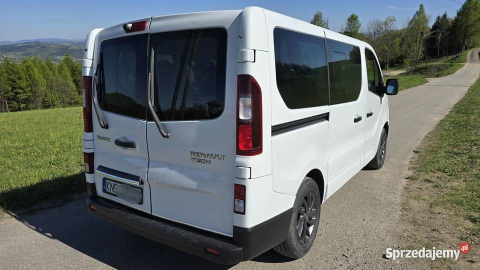 Renault Trafic 9osobowy 1600cm3 Klęczany
