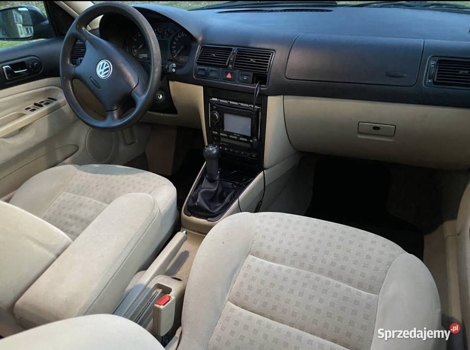 Volkswagen Golf 4 20 8v benzyna Bielsk Podlaski sprzedam