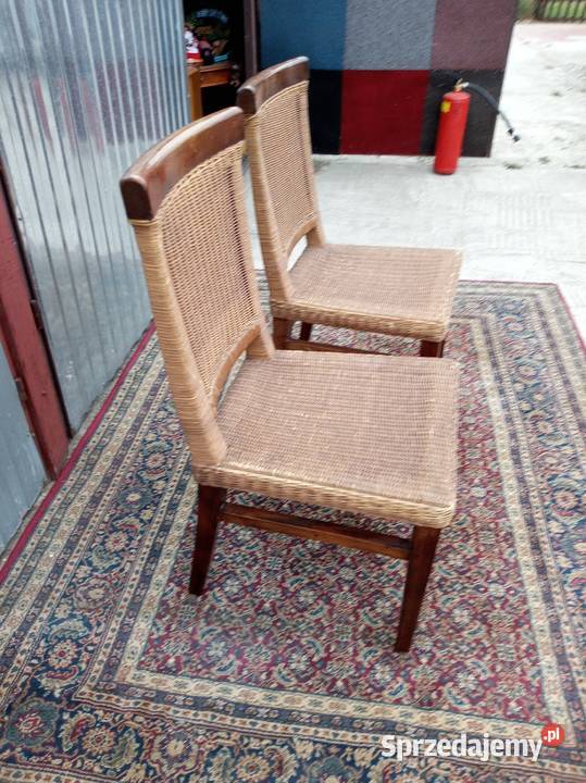 Krzesła sprzedam Borówno sprzedam