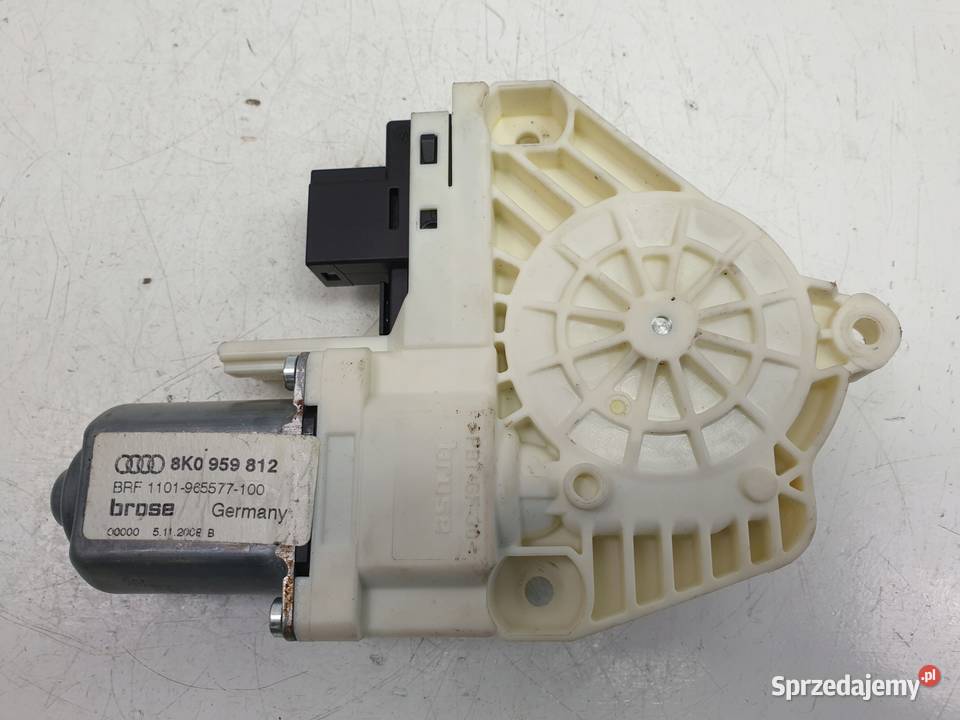 Audi A4 B8 SILNICZEK SZYBY Prawy tył 8K0959812 osobowe Rudka