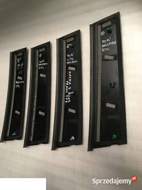 MAZDA 3 BM LISTWA PIONOWA DRZWI PRAWA TYLNA Kozubszczyzna