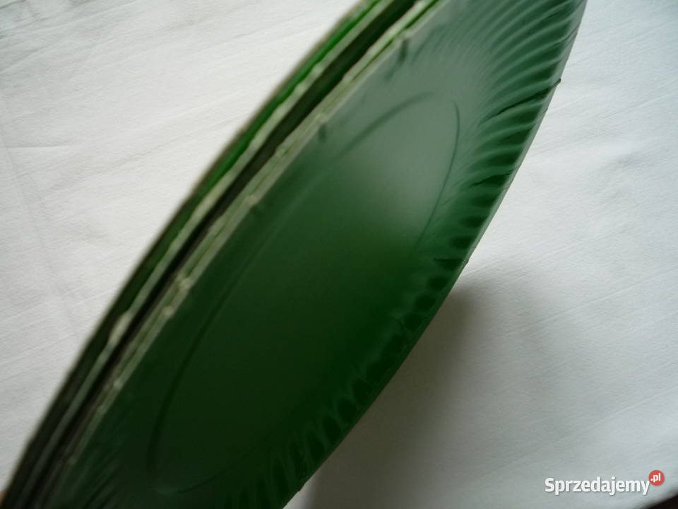 Talerzyki 21 Kubki zielone Papierowe 12 Szczecin