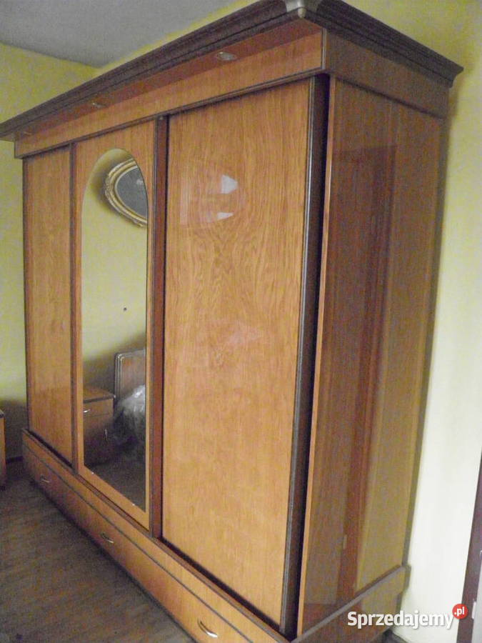 szafa 3 drzwiowa z lustrem połysk Sosnowiec