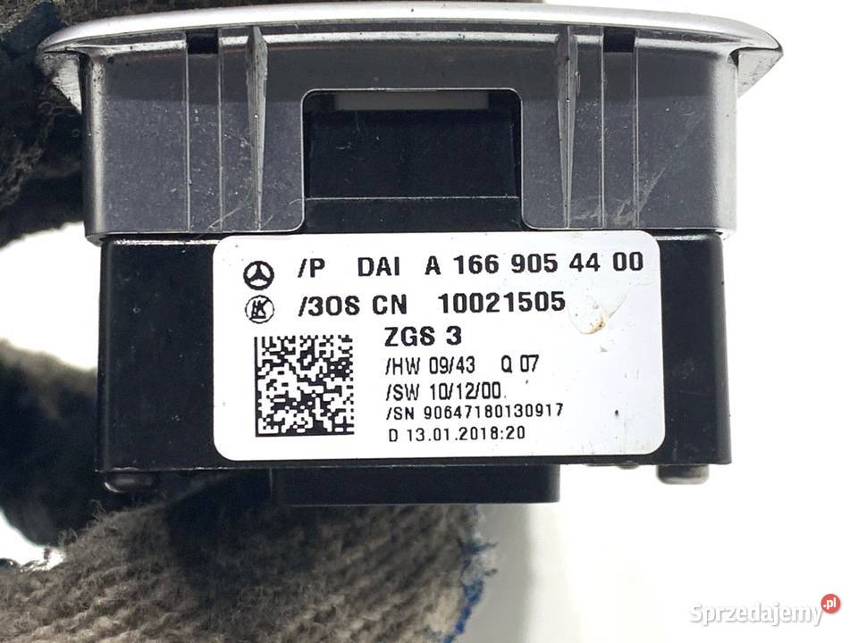 PRZEŁĄCZNIK SZYB MERCEDES GLE A1669054400 1518