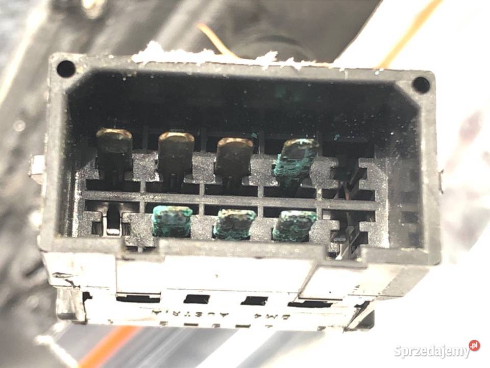 LUSTERKO PRAWE AUDI A4 B5 Kombi 9401 ZEWNĘTRZNE podkarpackie