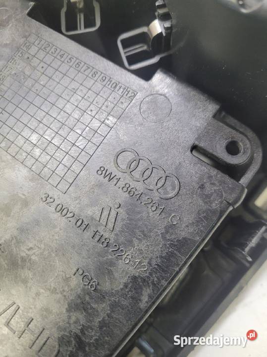 RAMKA TUNEL ŚRODKOWY AUDI A4 B9 A5 8W 8W1863261C Przystajń sprzedam
