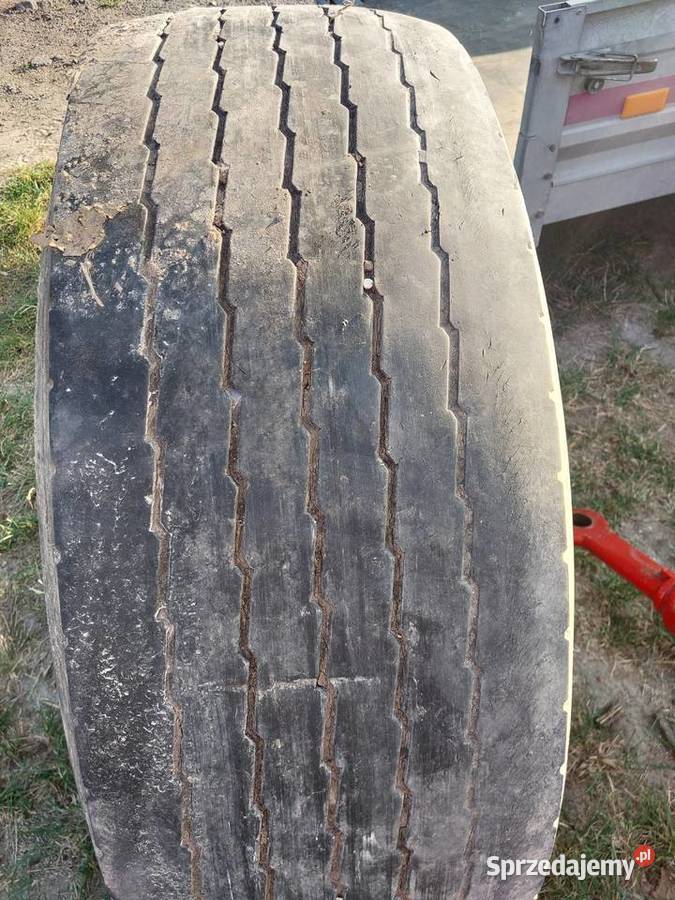 Koła do przyczepy rolniczej naczepowe 10 szpilek