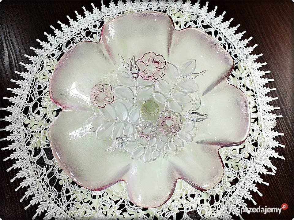 Stara Patera szklana Różowe Szkło z tłoczonymi Żary