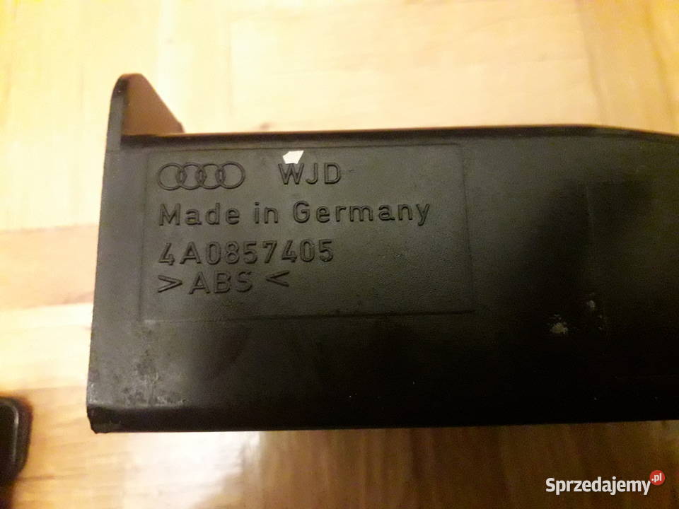 Audi 100 A6 C4 popielniczka do tylnych drzwi sprzedam