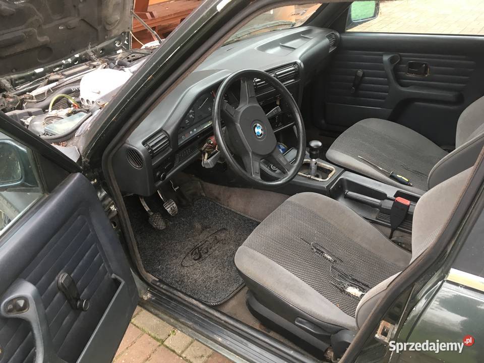 BMW E30 klasyk manualna Rewal