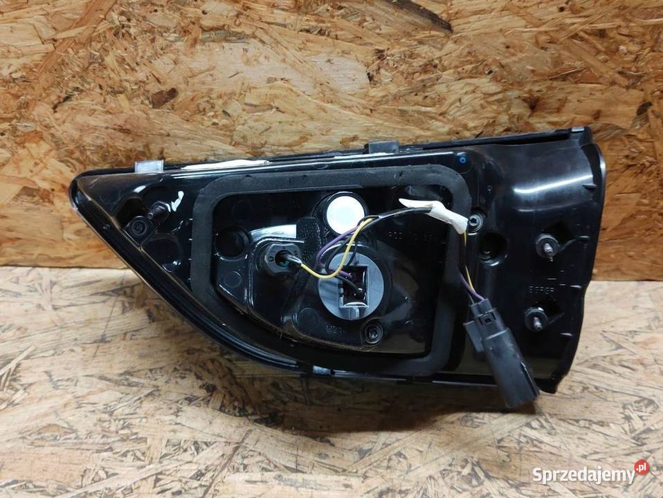 Lampa w Klapę Lewa Ford Kuga Mk3 III Pozostałe Pleszew sprzedam