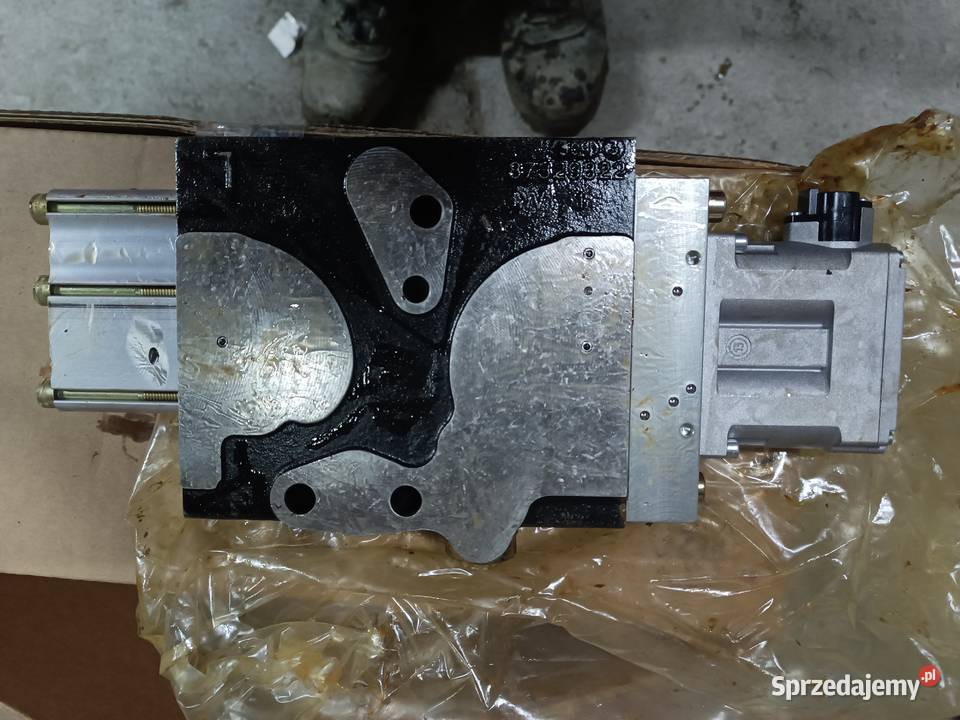 Zawór sekcja hydrauliczna blok 47434172 Gręblin
