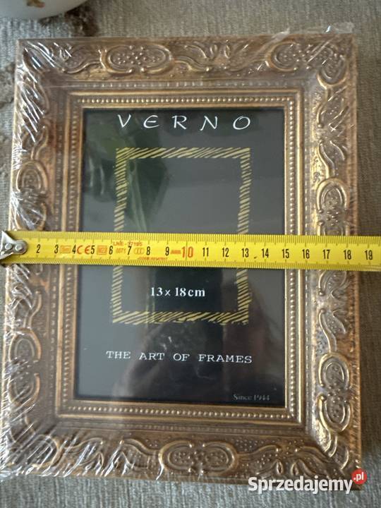 Drewniana rzeźbiona ramka na zdjęcia Glamour Bystrzyca Kłodzka