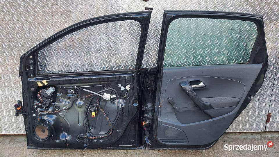 DRZWI PRAWY PRZÓD VW POLO 6R 6C 0917 LAK LC9X Drzwi Międzychód