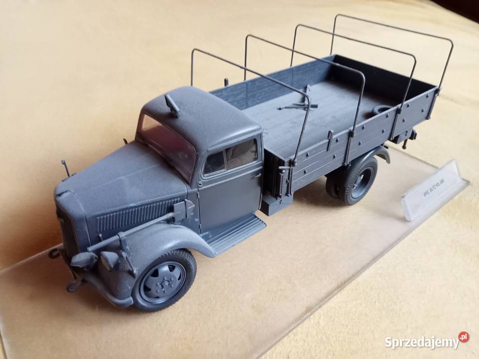 Opel Blitz Italieri 124 model plastik Modelarstwo Dębica sprzedam