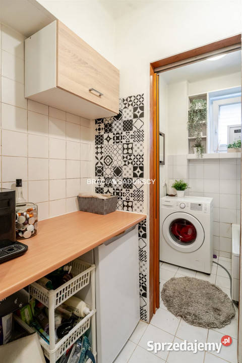 Mieszkanie Kraków Kazimierza Wielkiego 1915m2 1