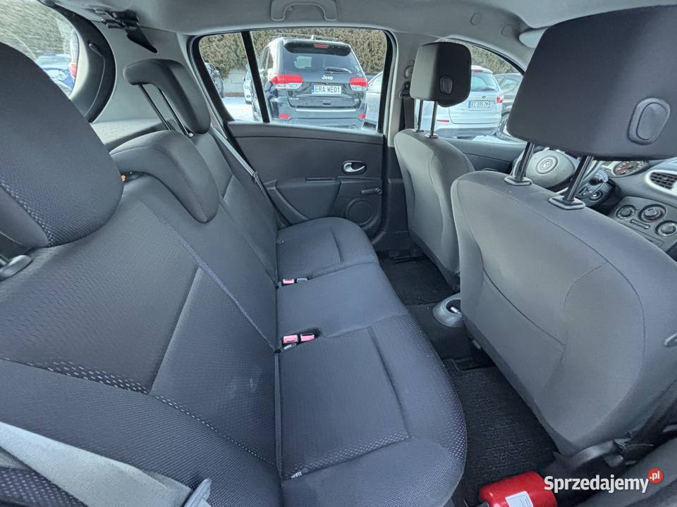 Renault Clio Samochody osobowe