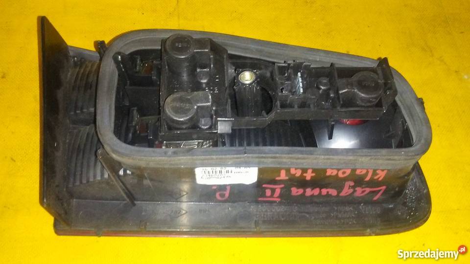 wyprzedażlampa tył prawa Renault Laguna 2 Piotrków Trybunalski
