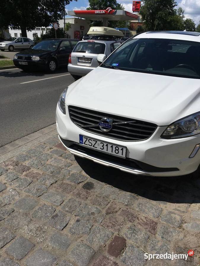 VOLVO XC60 nieuszkodzony Szczecinek