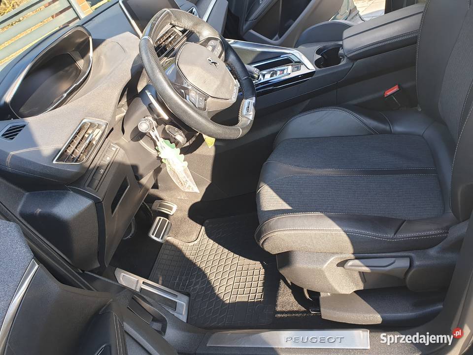 Peugeot 5008 Oborniki