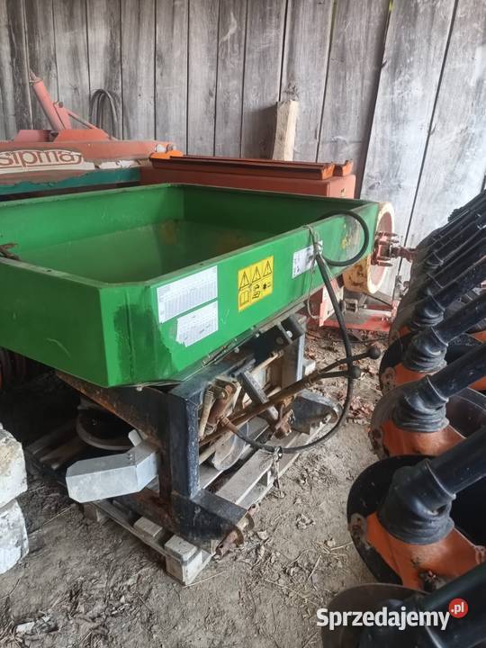 Rozsiewacz nawozów Rozsiewacze nawozów